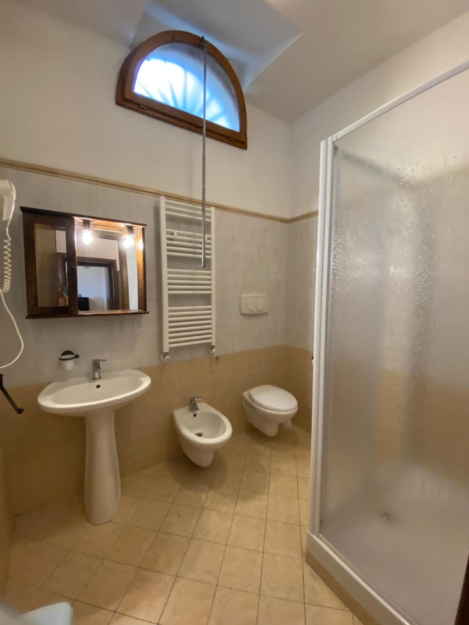 Casa Vicino Al Duomo E Stazione Di Firenze Appartement Buitenkant foto